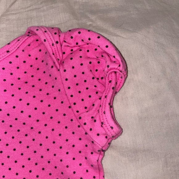 5/$15 Chick Pea Pink Polka Dot Baby Onesie - Picture 5 of 6